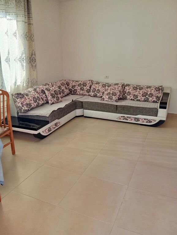 📣 AFFITTO Appartamento 1+1 Con Parcheggio 📍 Ville Tedesche, Vicino alla Scuola "Viktor Hygo" ✨