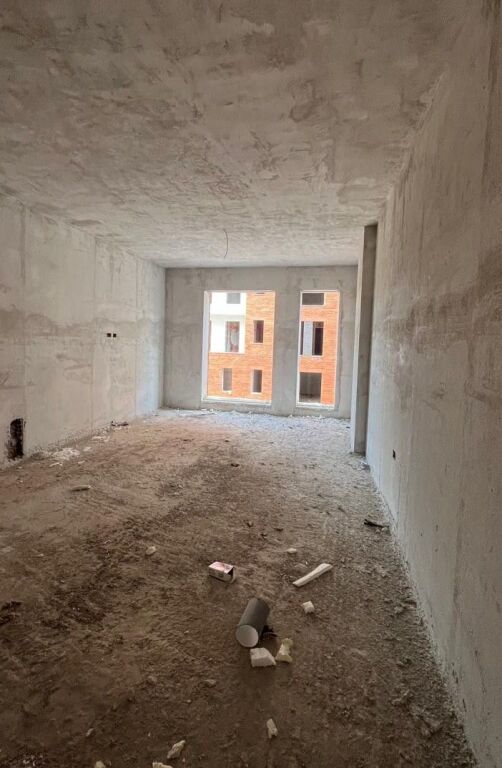 Shitet Super Apartament te Ring Side Paskuqan