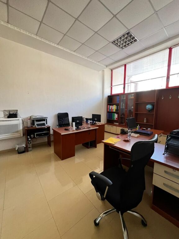 JEPET ME QERA AMBIENT BIZNESI PRANE MUZEUT ARKEOLOGJIK NE VOLLGA, DURRES