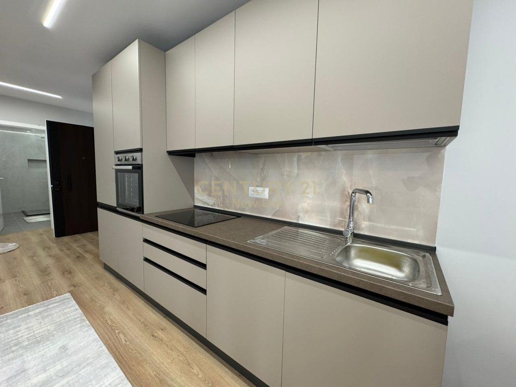 For Rent Apartment 2+1+2T Plus Parking Space in Dyrrakium Residence 1200€ | 100 m²