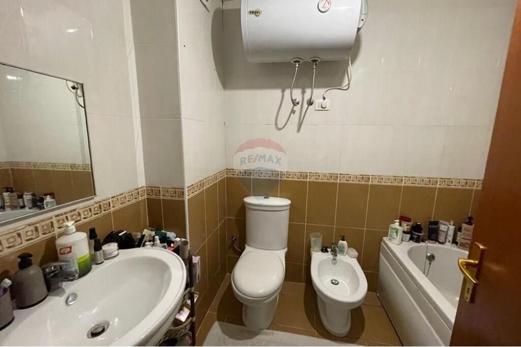 Esclusivo Appartamento in Vendita 2+1+2 Centro Kristal