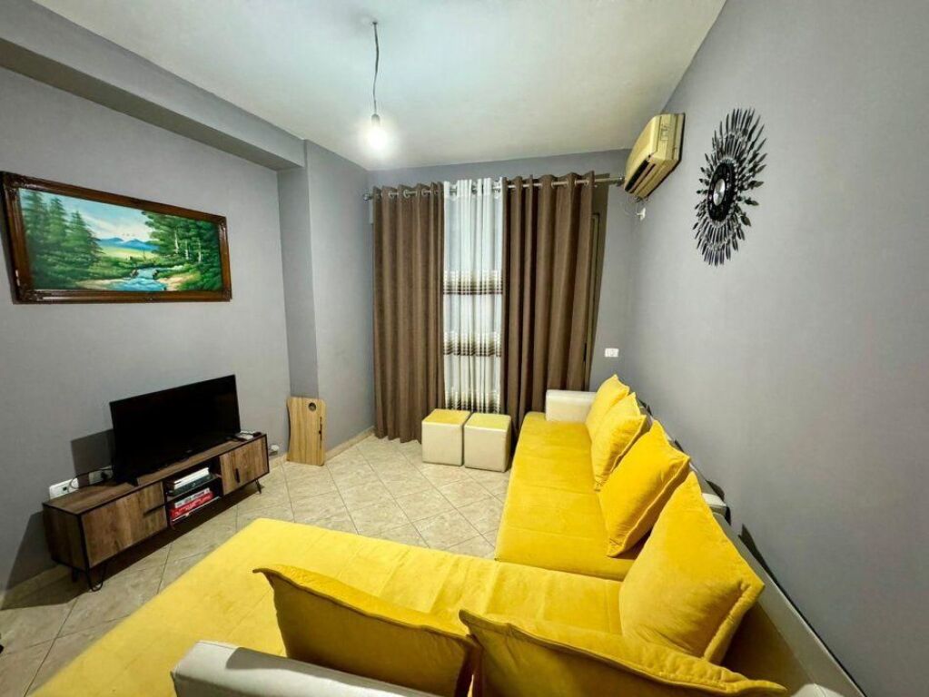 Appartamento 1+1 in vendita ad Astir vicino a Villa L