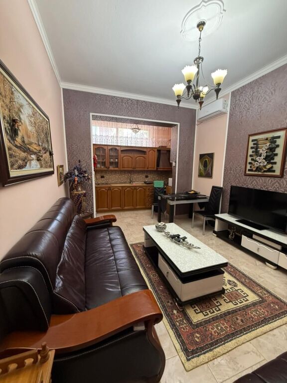 🏠 Appartamento in affitto – 📍 Dietro Arka Home, Vasil Shanto💰 70000 lek (Trattabile)
