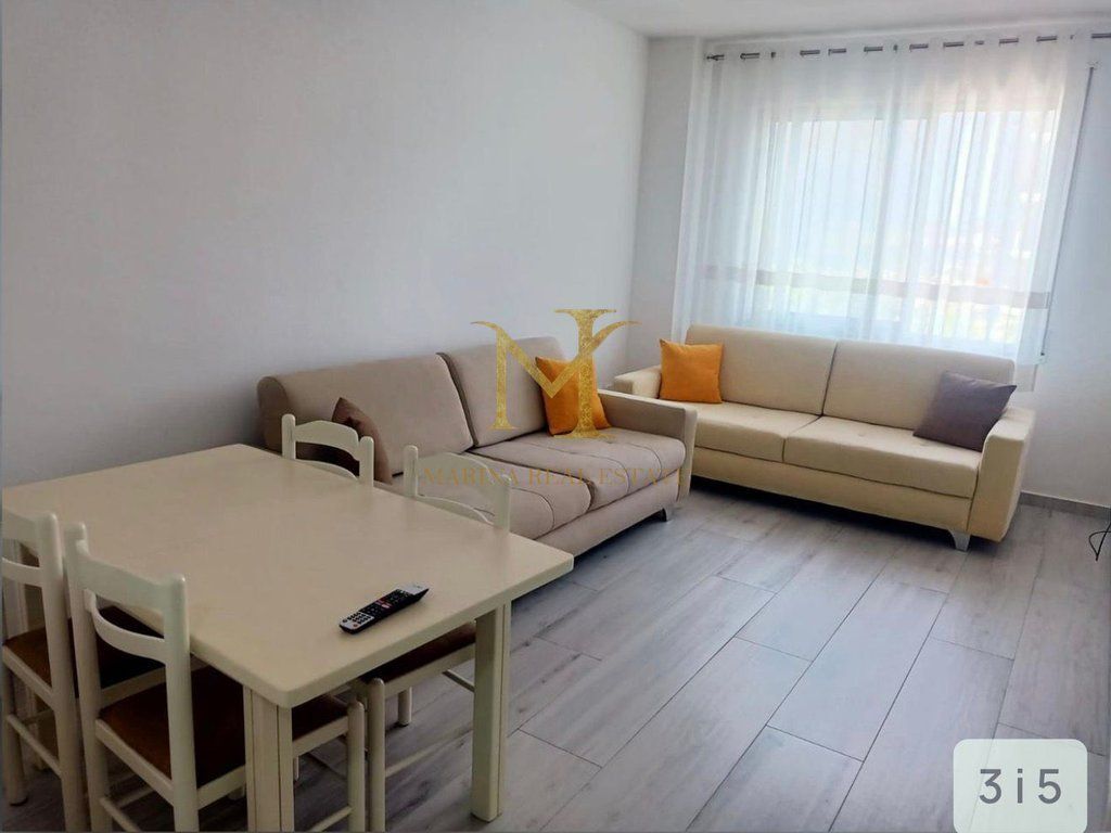 Apartment 1+1 for rent in Golem, first line with the beach !
