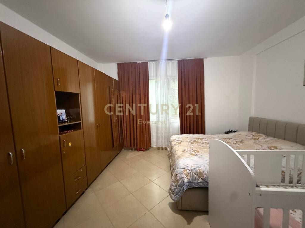 FRESKU, VENDIAMO APPARTAMENTO2+1+2 113,000 € Sup. Totale  105m2