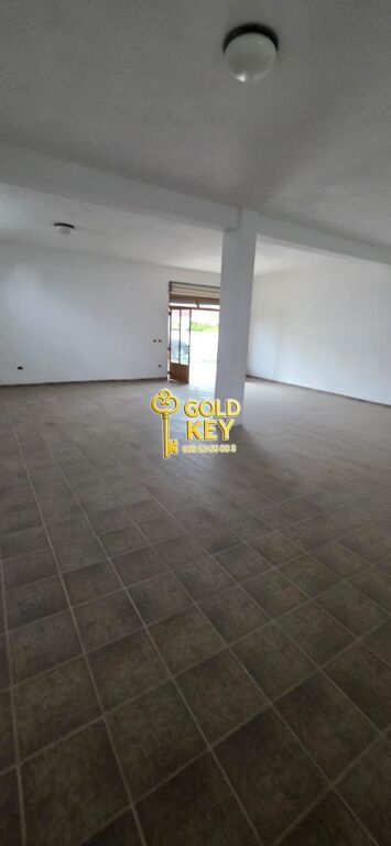 🏡 SHITET OBJEKT 1-KATËSH+ 700 M2 TOKE NË PJEZË SHIJAK