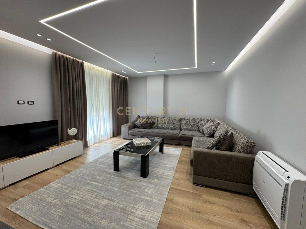For Rent Apartment 2+1+2T Plus Parking Space in Dyrrakium Residence 1200€ | 100 m²