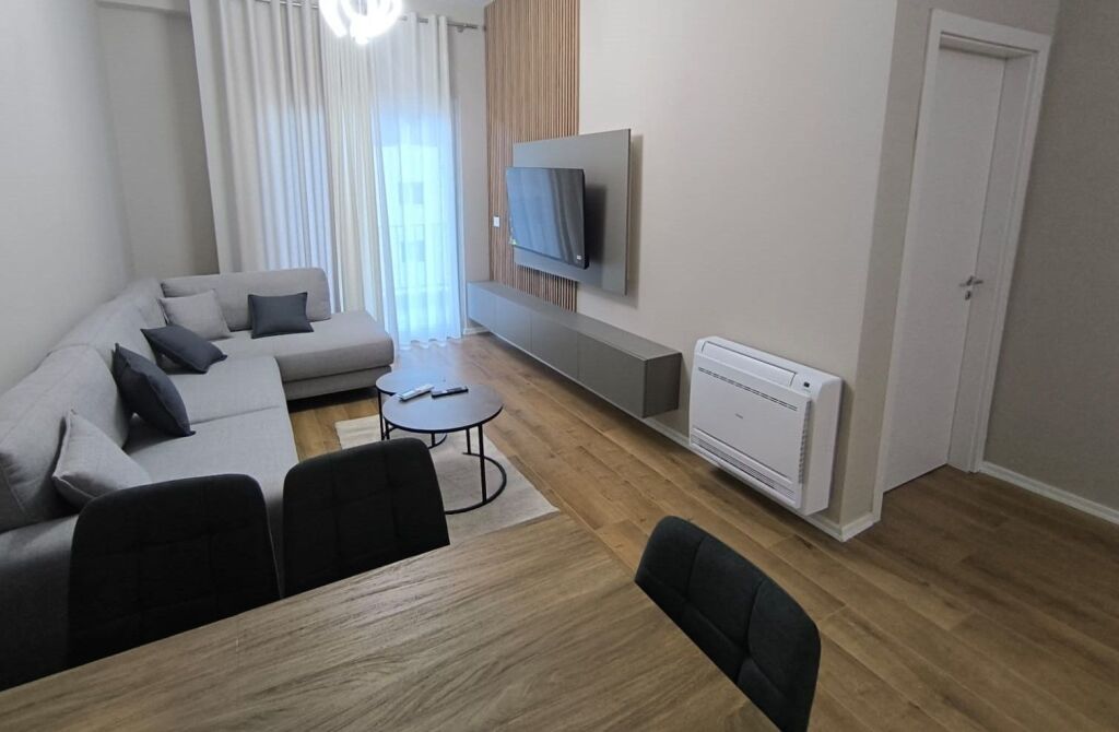 Jepet me qira apartament 1+1 – Kompleksi Aura