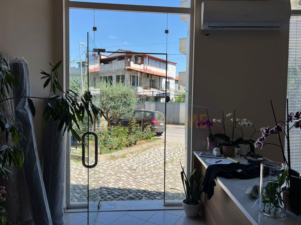 For sale,Business, Laundry, Siri Kodra.