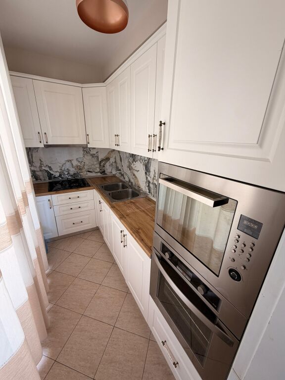 FOR RENT 1+1 APARTMENT AT PORT STREET, DURRES