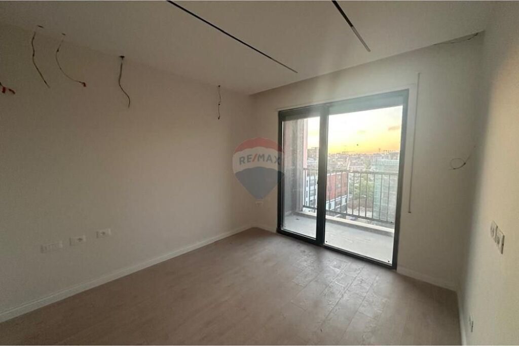 Apartment 2+1+2 for sale at the new boulevard