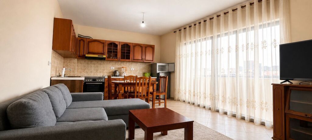 21-Dhjetori, vendesi super appartamento 2+1 con ipoteca in vendita!