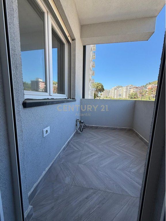 Hotel me 17 Apartamente në Shitje – Investim Ideal në Shkëmbi i Kavajës