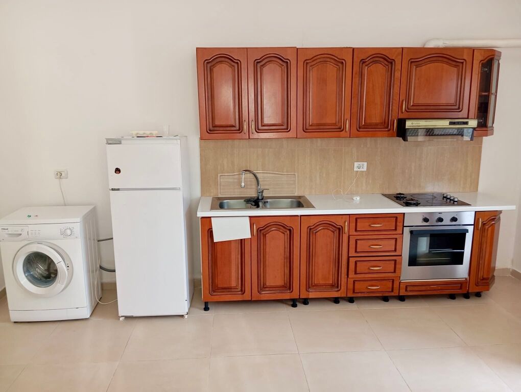 📣 AFFITTO Appartamento 1+1 Con Parcheggio 📍 Ville Tedesche, Vicino alla Scuola "Viktor Hygo" ✨