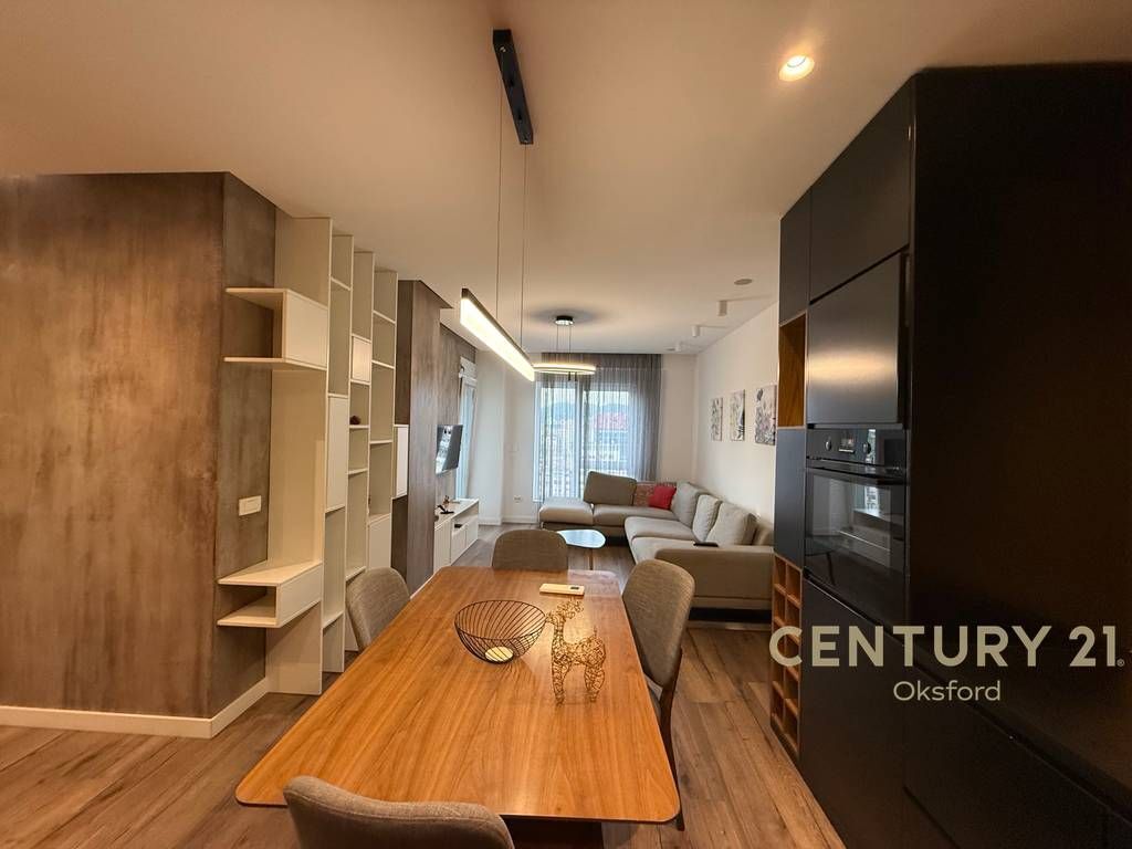Japim me qira apartament 2+1+2 tek Kompleksi “Kontakt”!