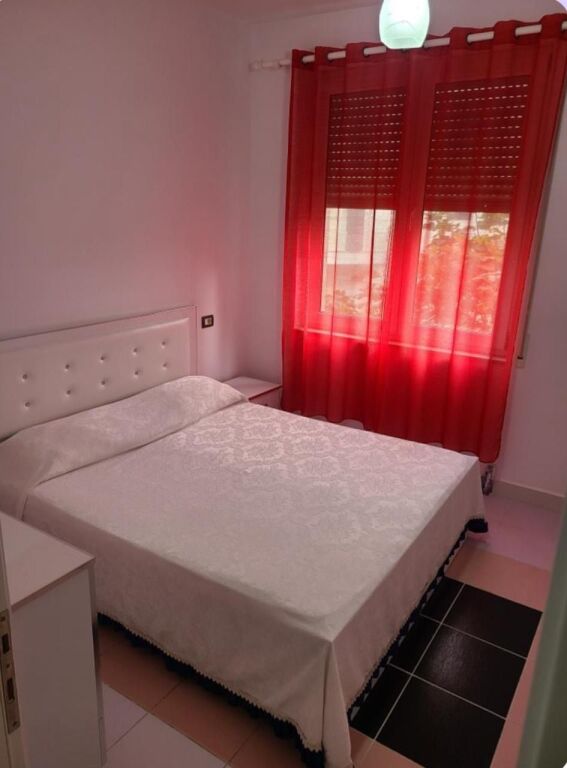 1+1,furnished near the mosque of the botanical garden,500 thousand leke