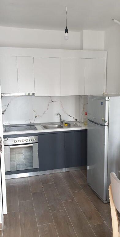 GARSIONERE  28000 LEKE.ASTIR