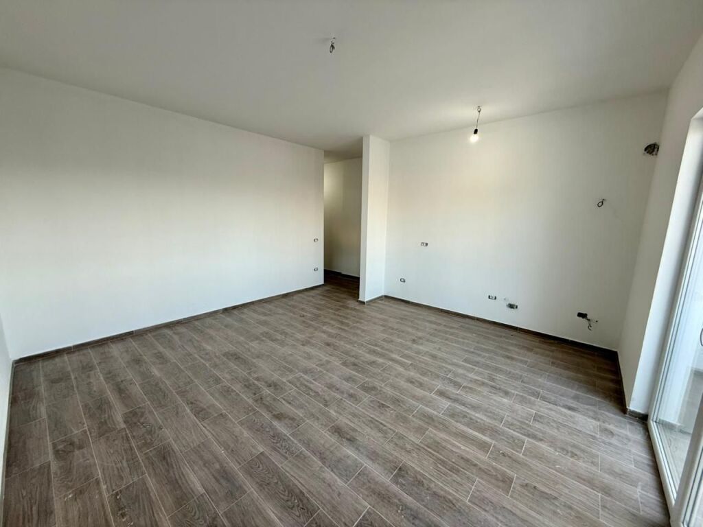 📣 FOR SALE Apartment 1+1 📍 Near the Electric Substation 🛣️ "Siri Kodra" Street ✨💶 Price 104,000 Euro