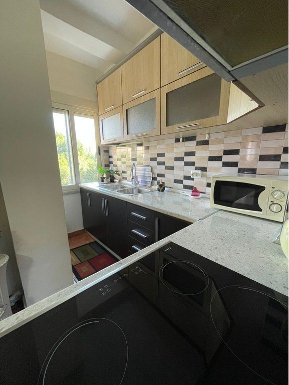 APARTAMENT ME QIRA 2+1 ME PAMJE DETI TEK VILA E ZOGUT!