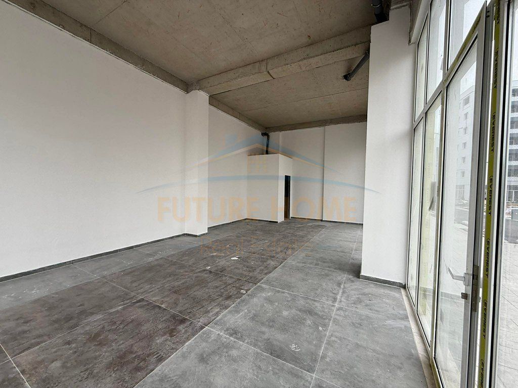For sale, Business Premises, Kamëz