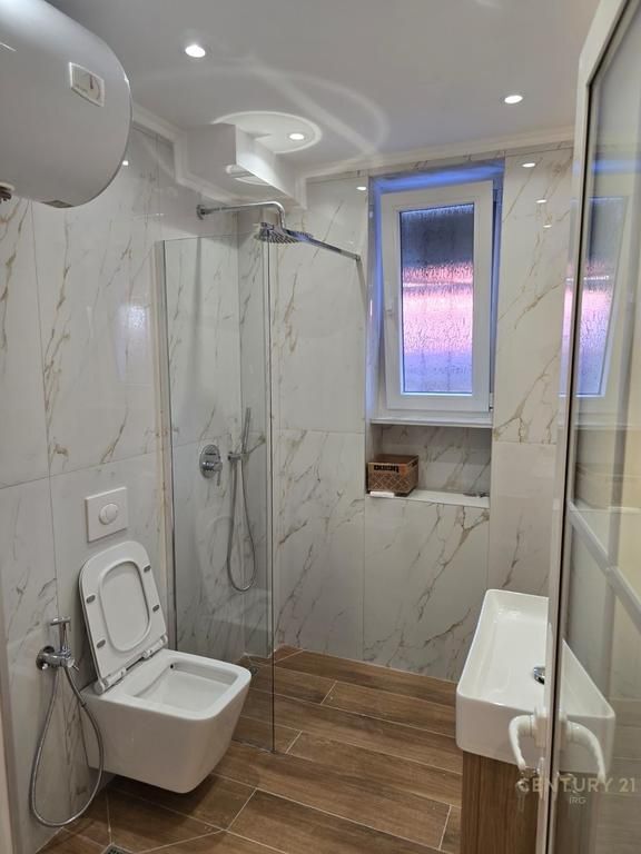 Garsoniere Moderne në Shitje – Rruga "4 Dëshmorët"