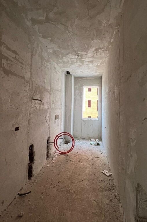 Shitet Super Apartament te Ring Side Paskuqan