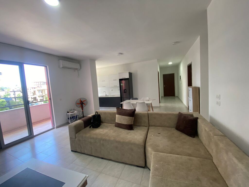 Appartamento 2+1+2 in vendita ad Astir – vicino al Viale Migjeni