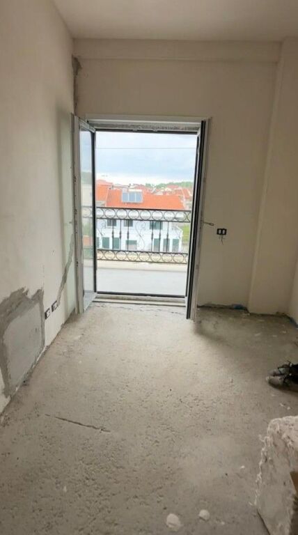 APARTAMENT 1+1 NË SHITJE – TIRANA PORTA E RE