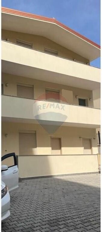 2 villas for rent in Don Bosko, Tirana 🏢🏡