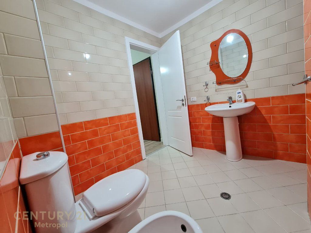 APPARTAMENTO IN AFFITTO 1+1, PALAZZI CABEJ-MISTO MAME! 400 € /Mese Sup. Totale 75m2