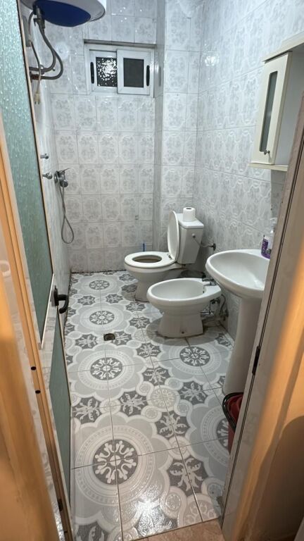 Apartament 1+1 me qera tek Ish Restorant Durresi