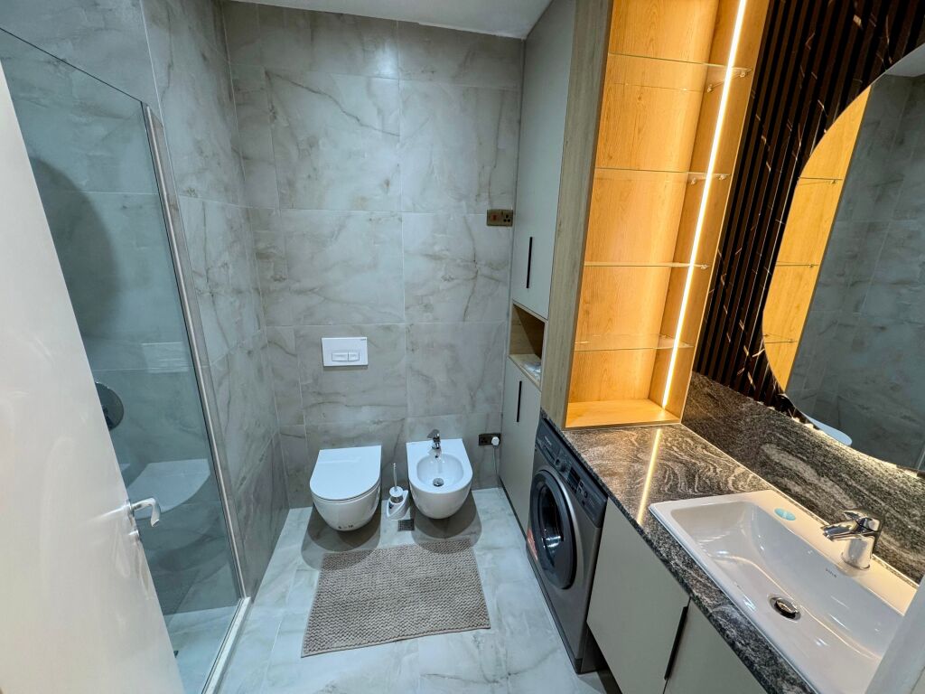 📣 SHITET SUPER Apartament 1+1 Me Parking 📍 Kompleksi Mangalem, Ali Dem ✨