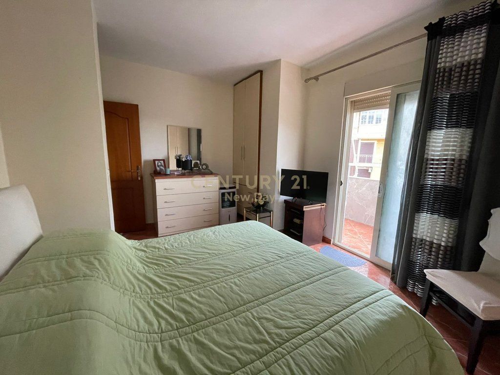 APARTAMENT ME QIRA 2+1 ME PAMJE DETI TEK VILA E ZOGUT!