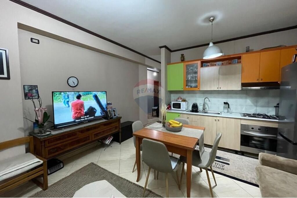 Esclusivo Appartamento in Vendita 2+1+2 Centro Kristal