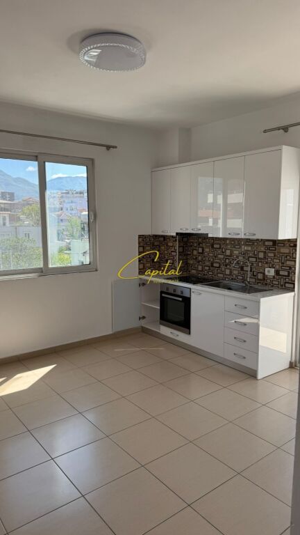 APPARTAMENTO IN AFFITTO 1+1 5 MAGGIO 35.000 LEKE