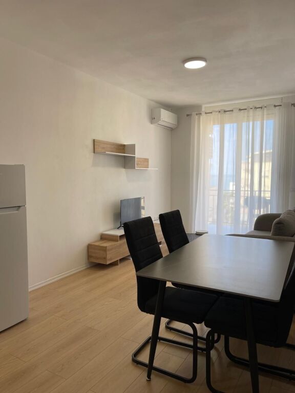 Apartment 2+1+2 For Rent At Railway Beach