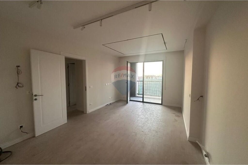 Apartment 2+1+2 for sale at the new boulevard
