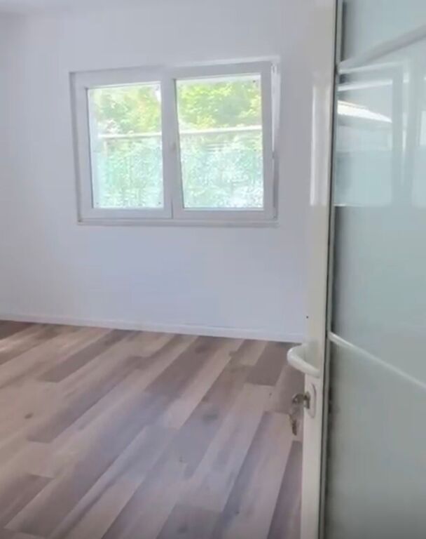 Apartament 1+1+ oborr tek Irfan Tomini!