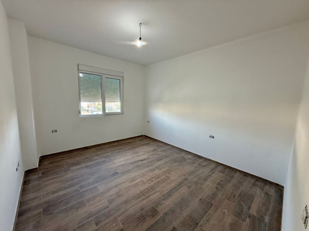 📣 VENDESI Appartamento 1+1 📍 Vicino alla Sottostazione Elettrica 🛣️ Via "Siri Kodra" ✨