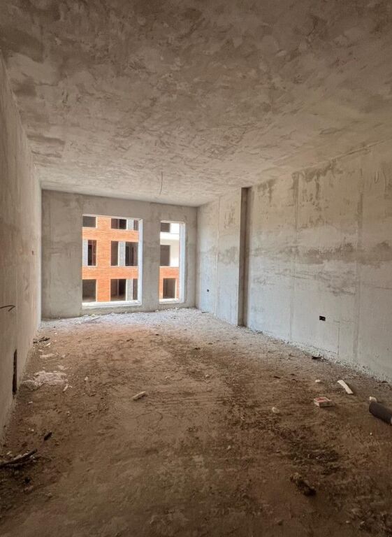 Shitet Super Apartament te Ring Side Paskuqan