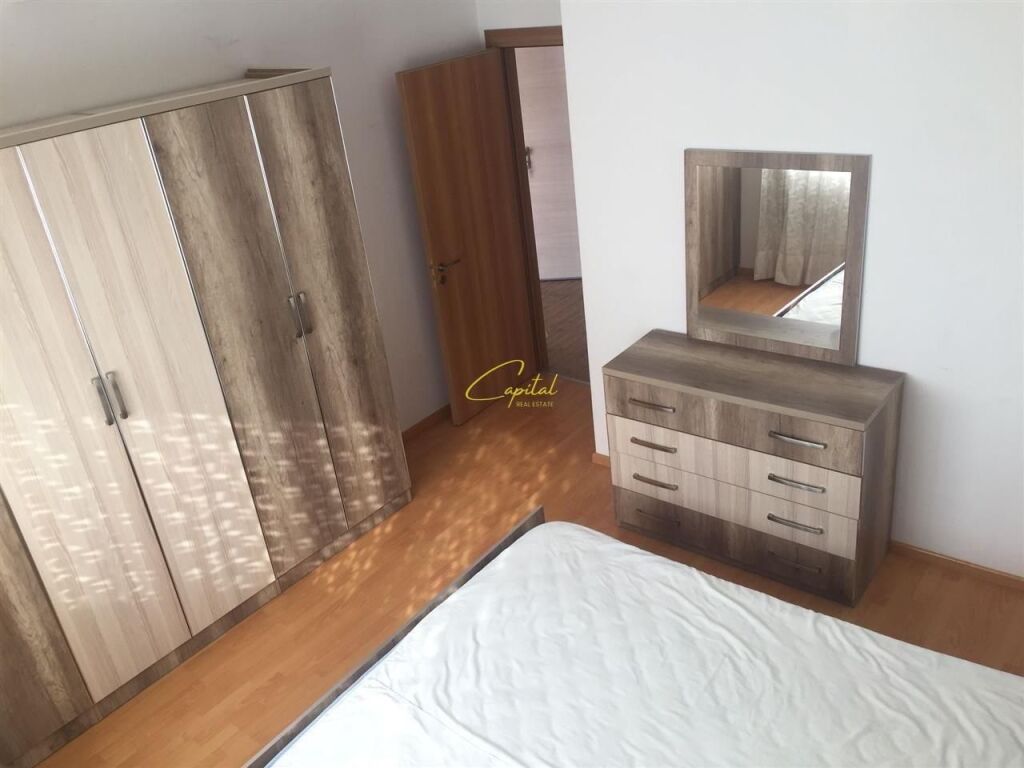 APARTAMENT ME QIRA 2+1 RRUGA XHANFIZE KEKO 50.000 LEKE