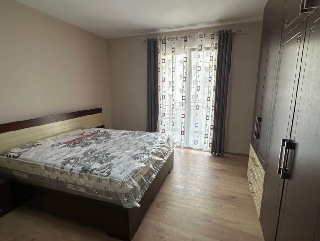 Affittasi appartamento 2+1+2 ad Astir, vicino all'Hotel Granda