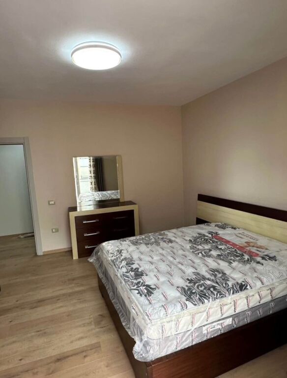 Affittasi appartamento 2+1+2 ad Astir, vicino all'Hotel Granda