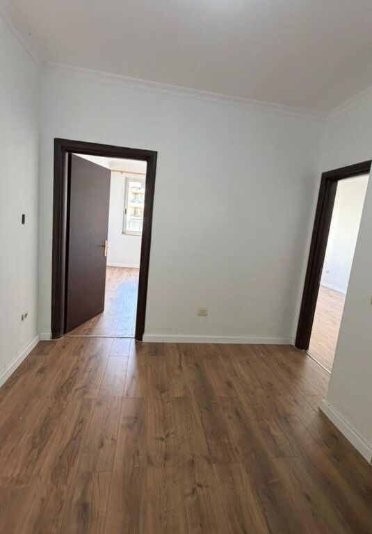 🏠 Shitet Apartament 2+1 në Astir (Kompleksi Fratari)
