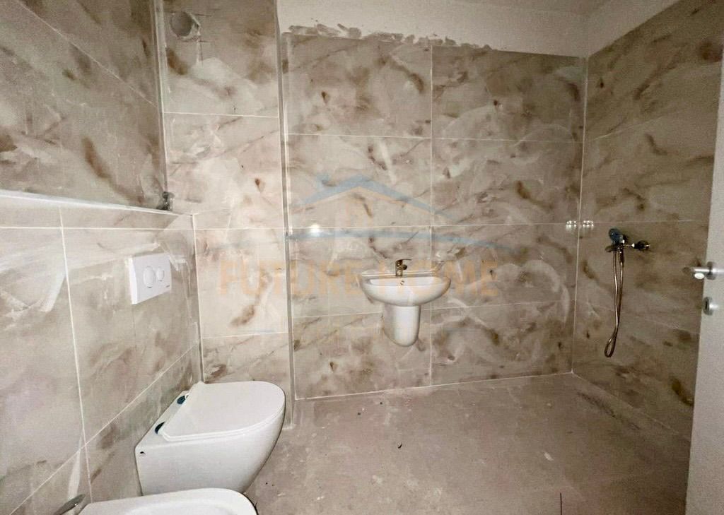 Apartment 1+1 for sale, Yzberisht