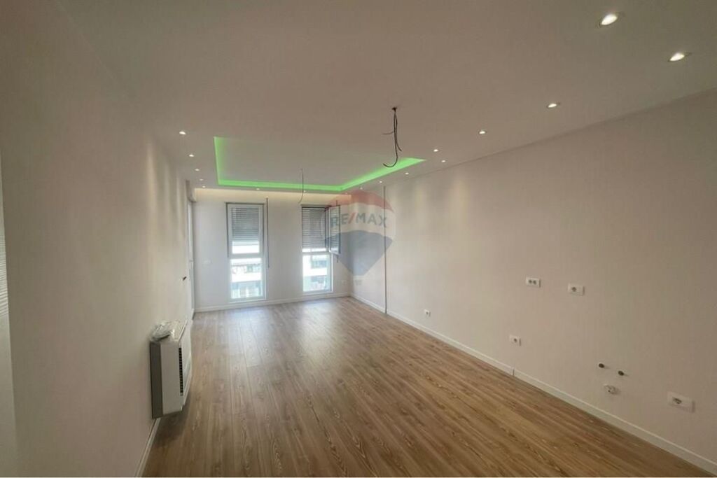 Apartament 2+1 për qira tek Univers City!