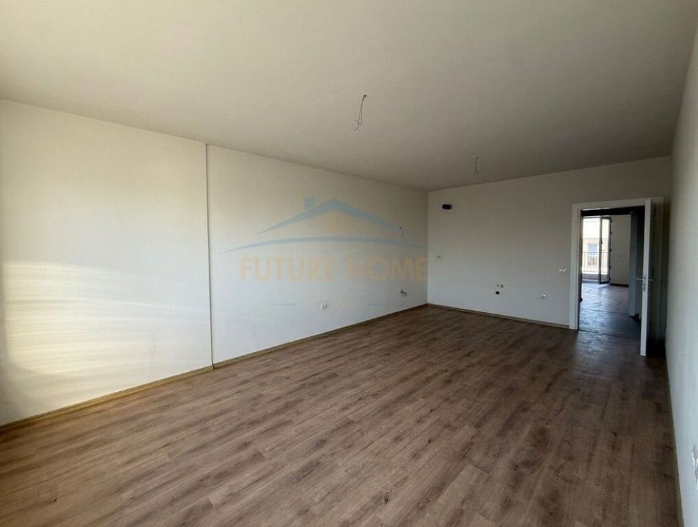 In vendita, Appartamento 2+1, Univers City, Tirana