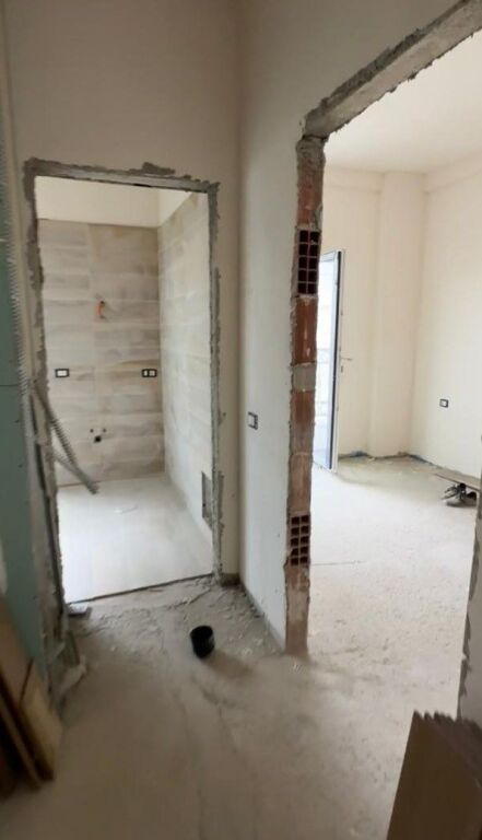 APPARTAMENTO 1+1 IN VENDITA – TIRANA PORTA E RE
