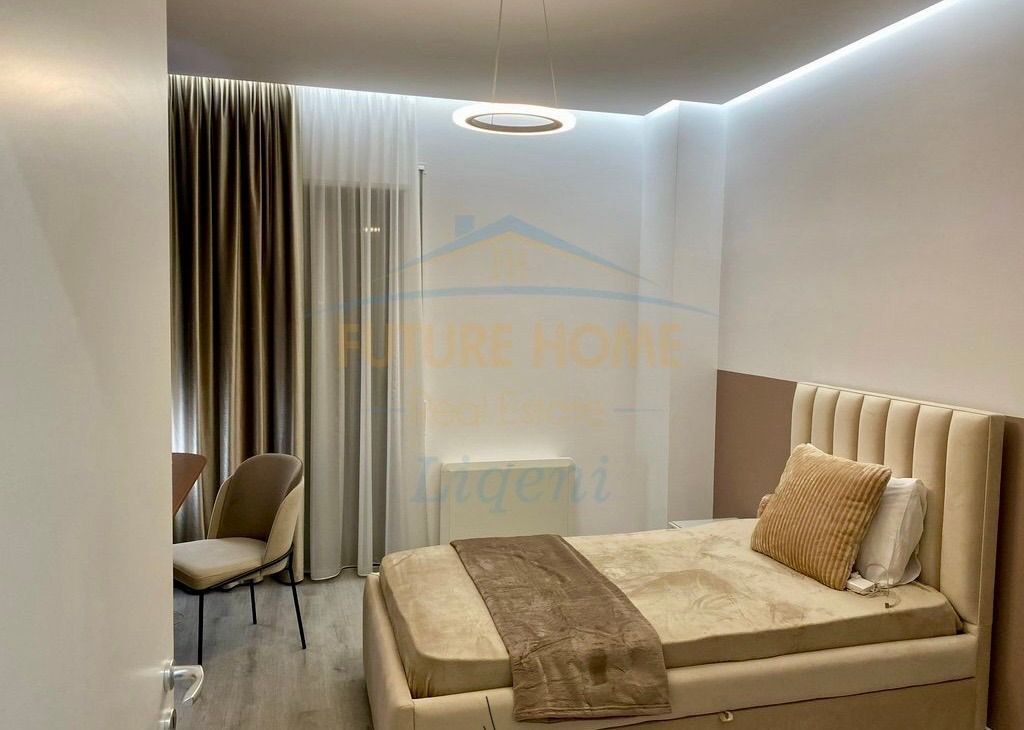 Affitto, Appartamento 2+1+Posto Auto, Green City, Tirana.