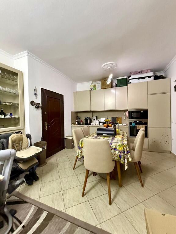 Appartamento 1+1 in vendita - Kombinat